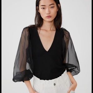 Zara puff sleeve v neck top